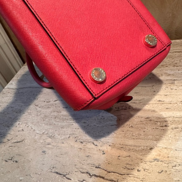 SOLD DO NOT BUY Michael Kors Salmon Satchel Bag - Picture 9 of 14